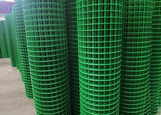Le diamètre 1.71mm 1.22m le PVC que vert a enduit le fil soudé en acier a roulé la clôture de jardin